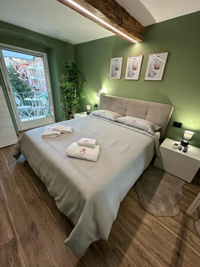 Bel Fiore Deluxe Apartment Генуя Екстер'єр фото